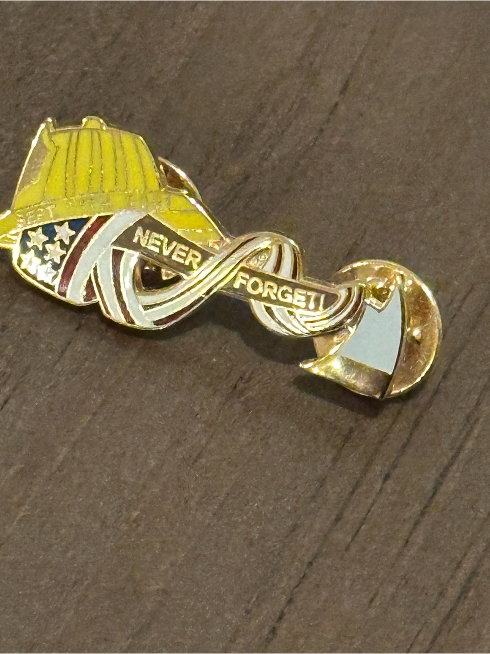 NWOT NYC 911 Firefighter Pin